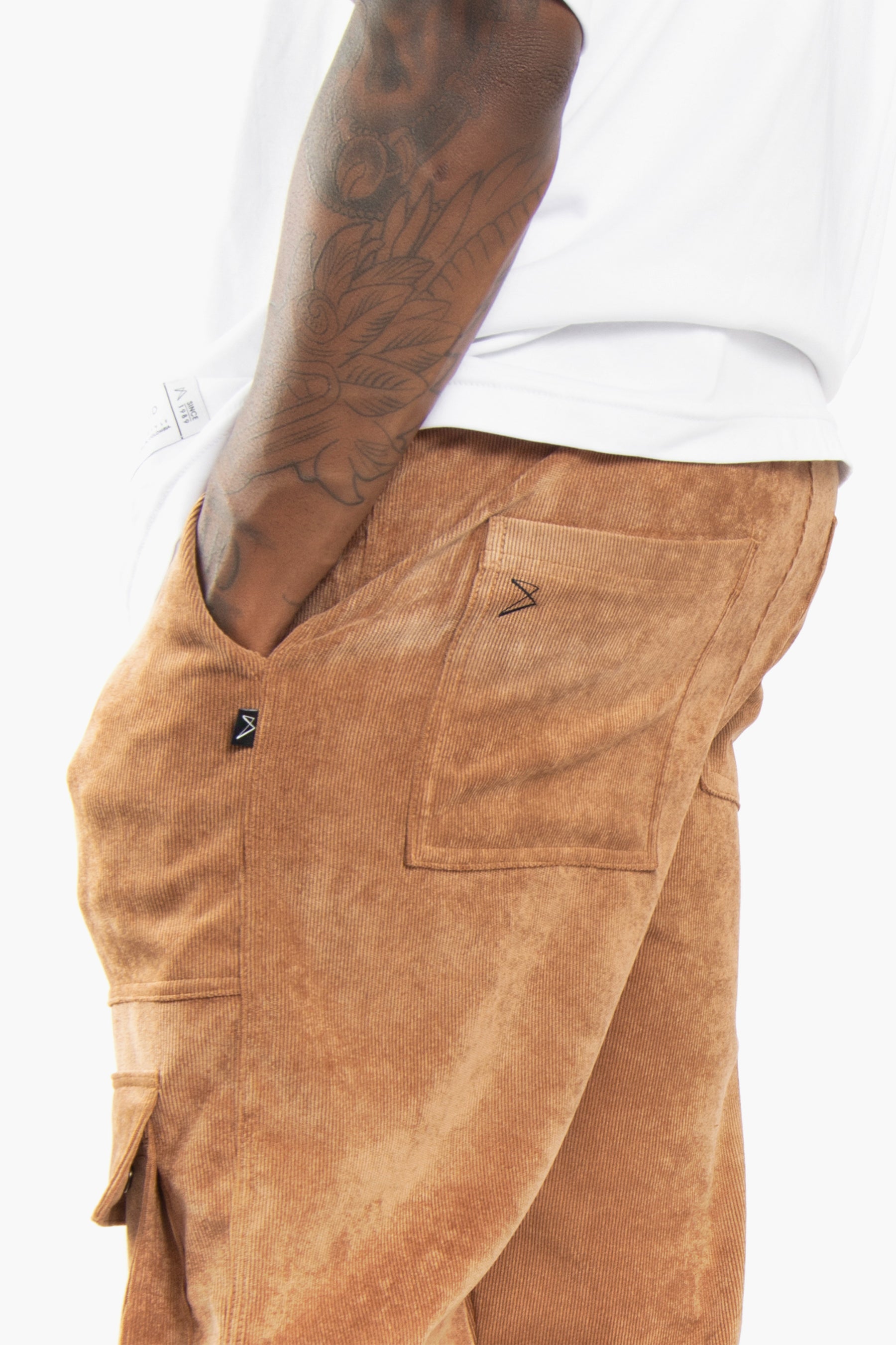 Jogger Cargo Corduroy - Tapered Fit, Camel