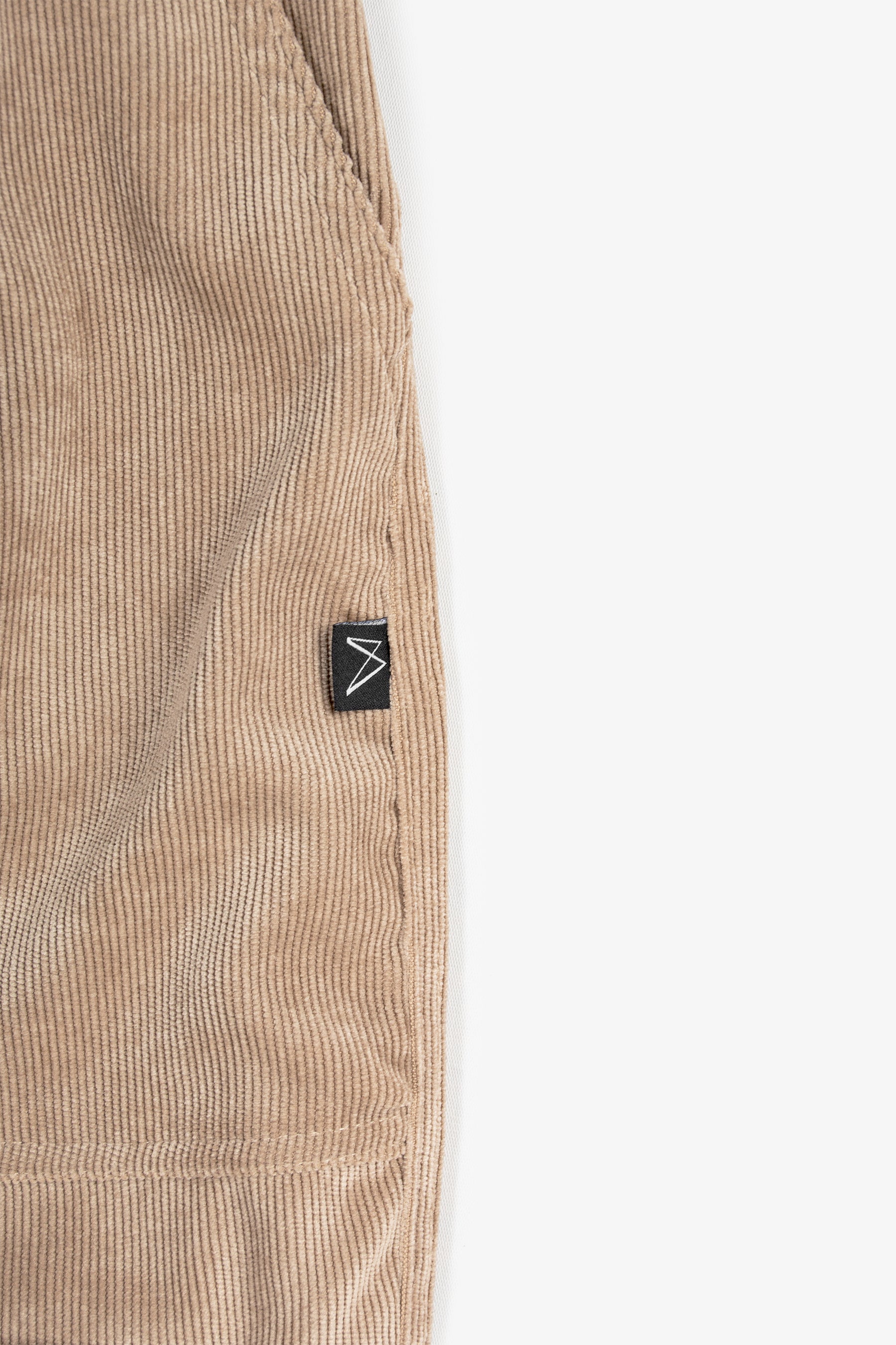Jogger Cargo Corduroy - Tapered Fit, Beige